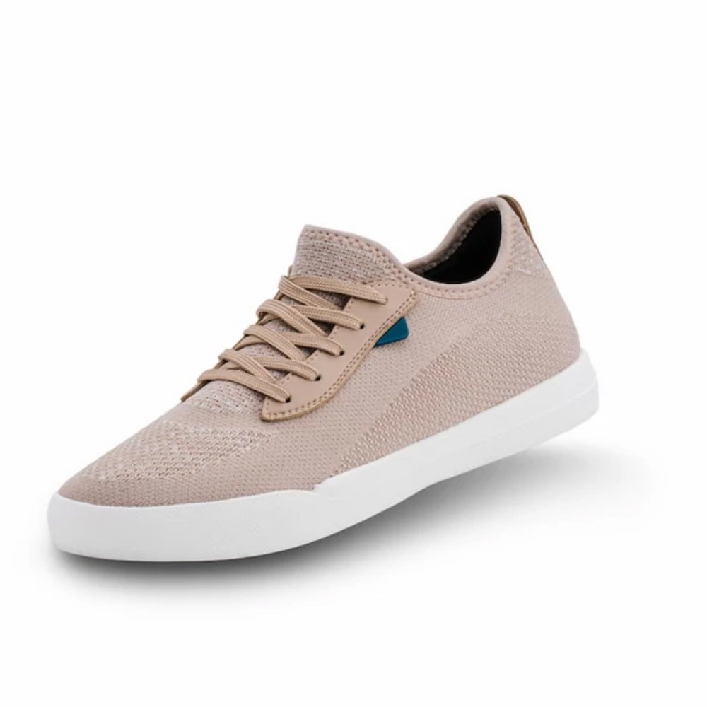 COPY - Vessie Women’s Weekend Shoe Size 8- Latte Beige